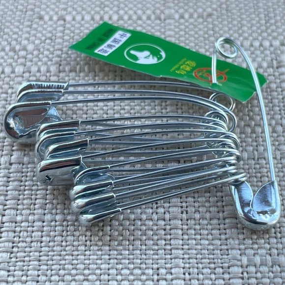 Safety Pins Lot of 150 Pins Silver Tone Pins for Craft Sewing clothes 150 - Picture 5 of 7